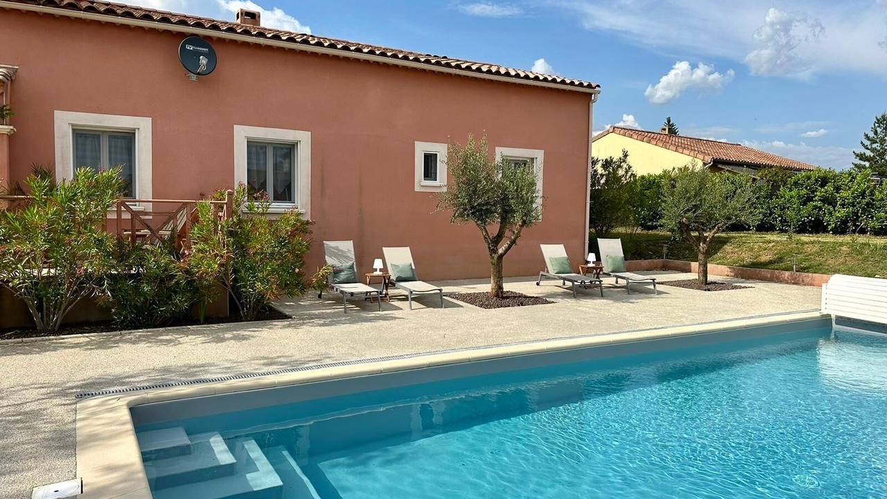 Photo of Outdoor in Berrias-et-Casteljau