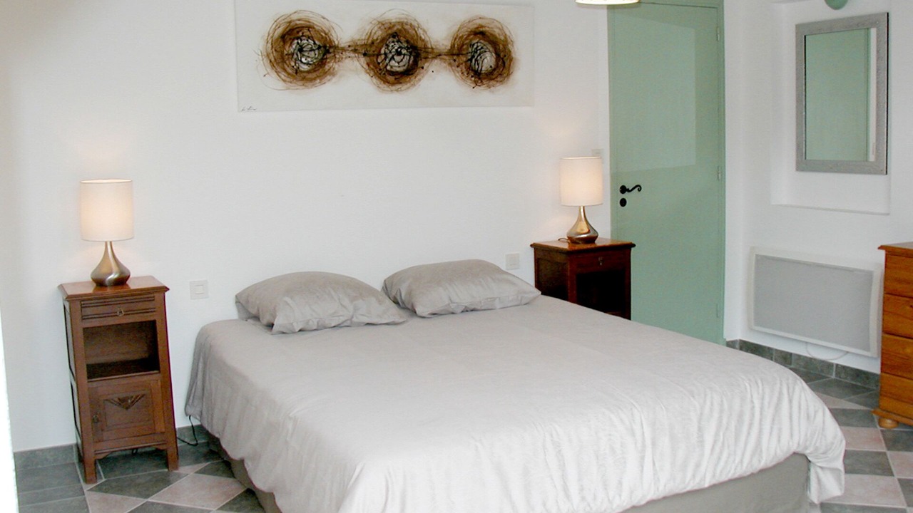 Photo of Bedroom in Jonquieres