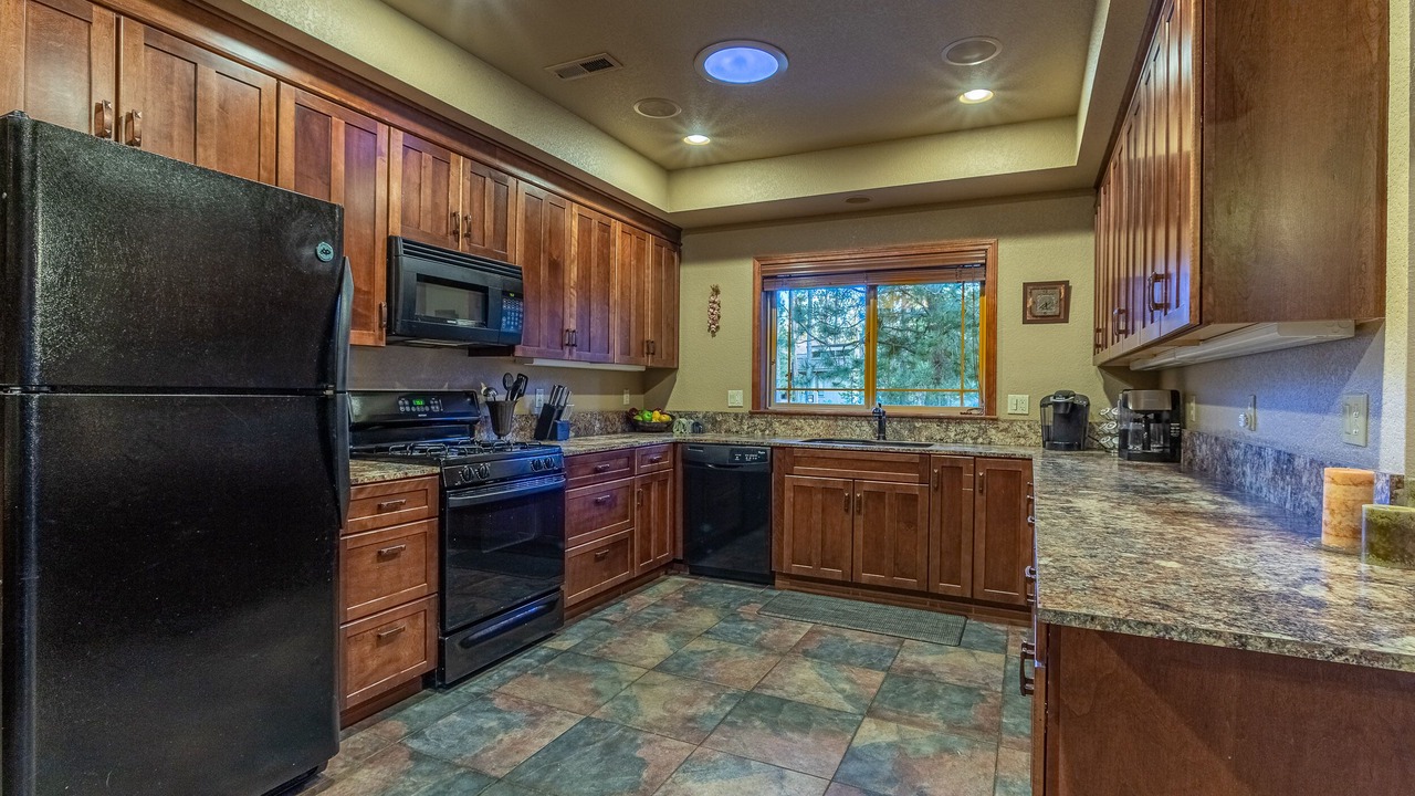 Photo of Kitchen in Sunriver