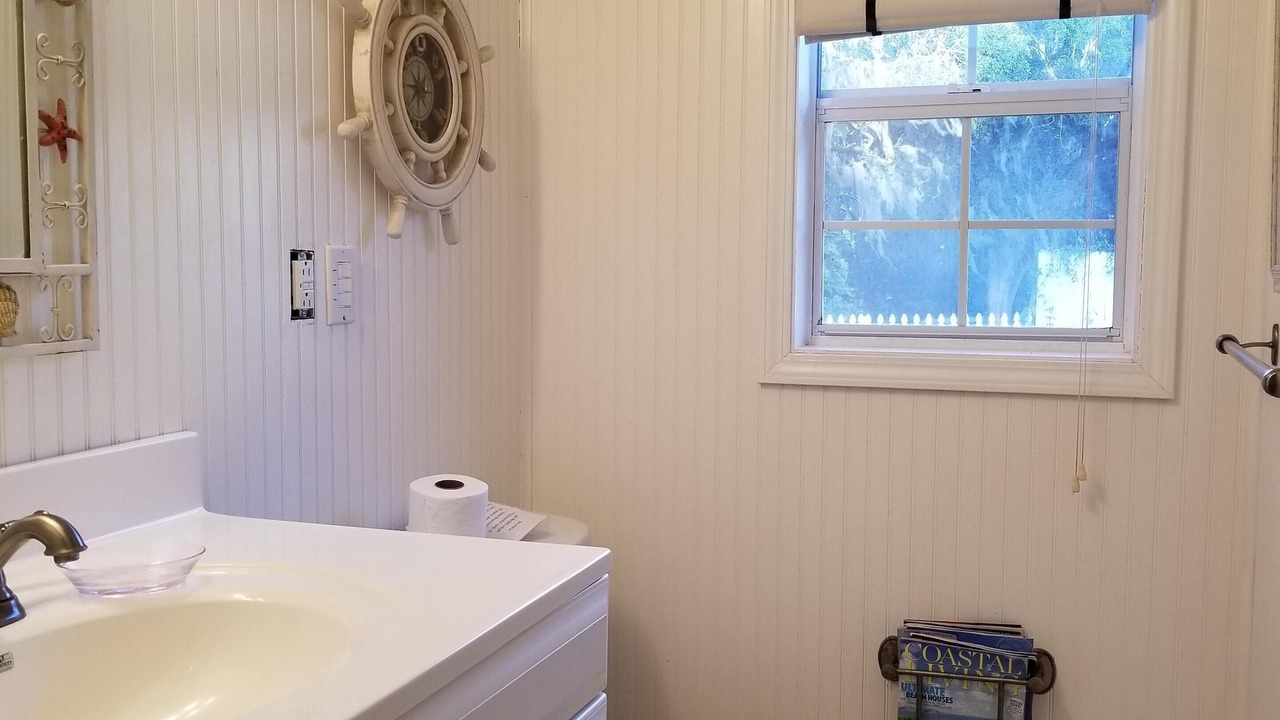 Photo of Bathroom in Gulf Shores