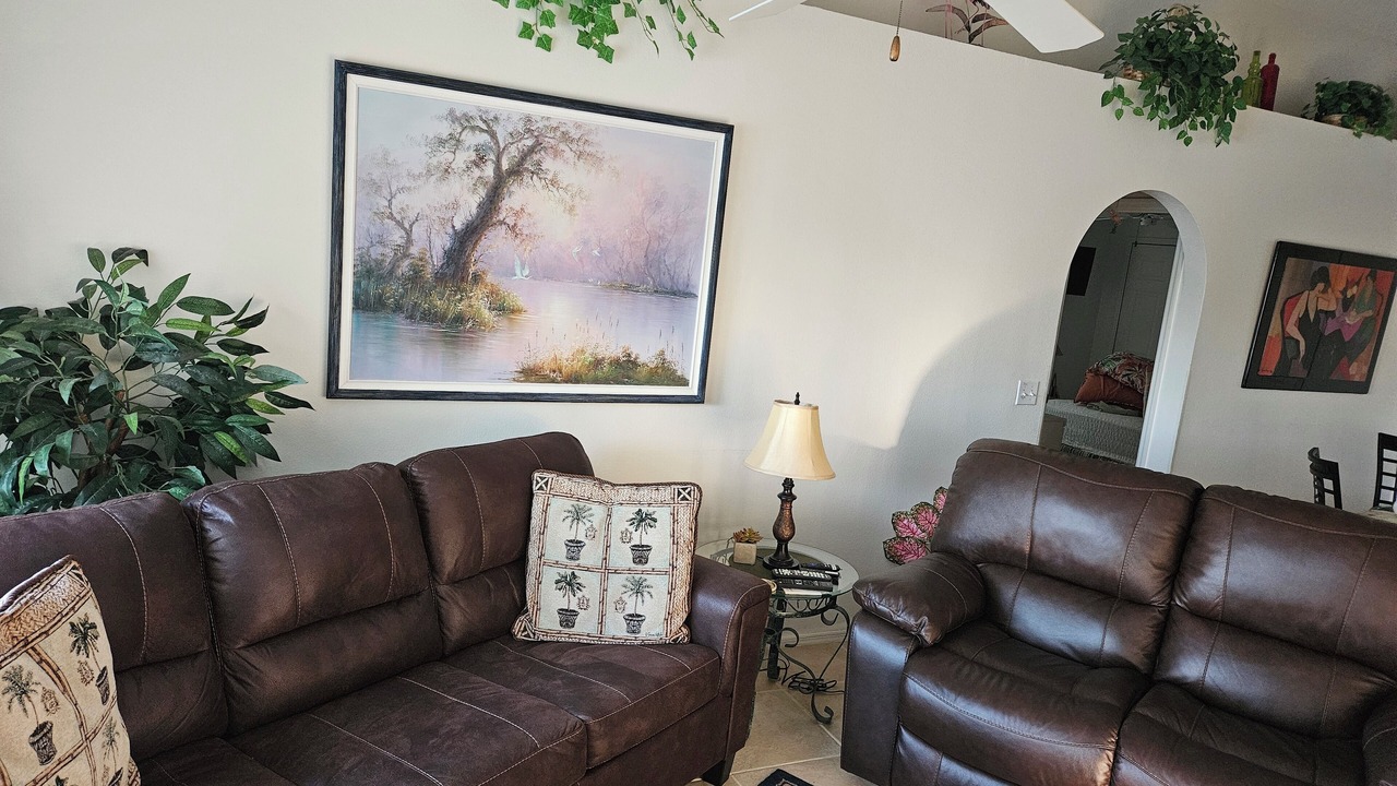 Photo of Livingroom in Morgan Point
