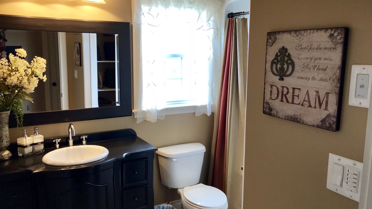 Photo of Bathroom in Bonshaw