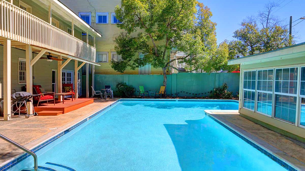 Photo of Others in Savannah Victorian District