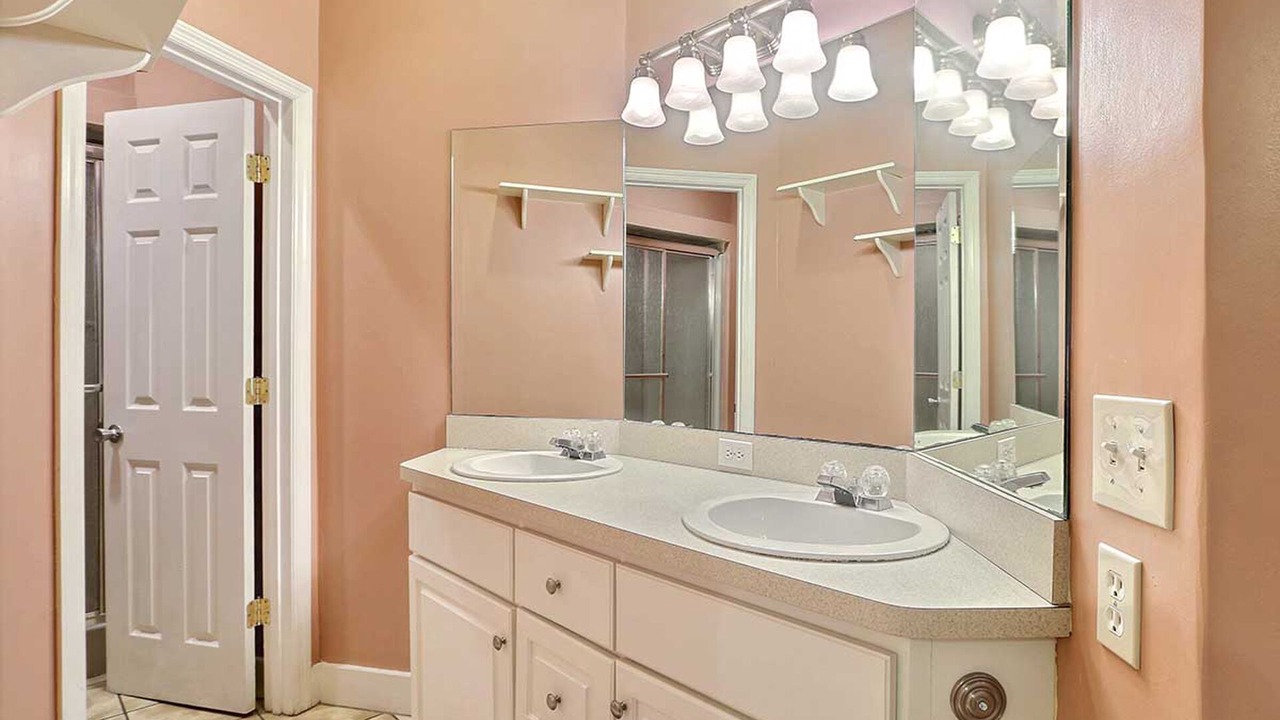 Photo of Others in Savannah Victorian District