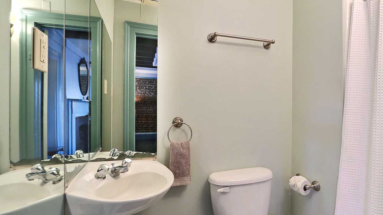 Photo of Others in Savannah Victorian District