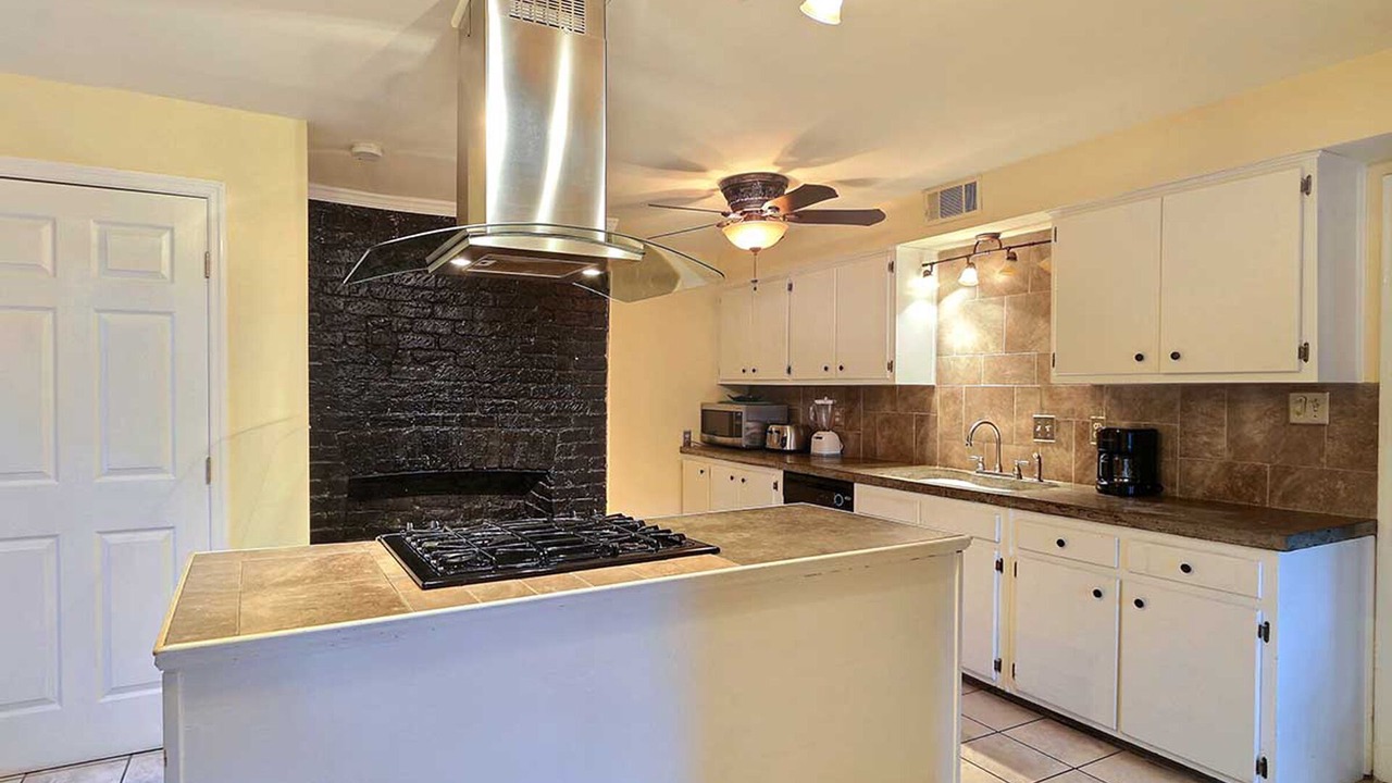 Photo of Others in Savannah Victorian District