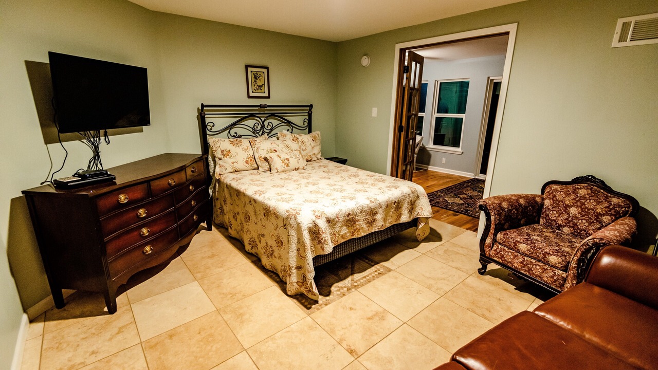 Photo of Bedroom in Hernando
