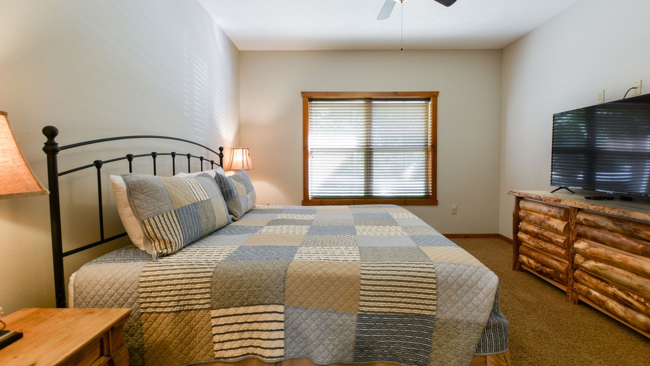 Photo of Bedroom in Indian Point