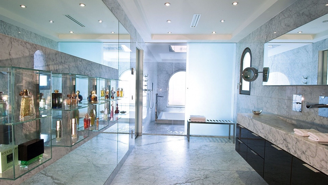 Photo of Bathroom in Plum Bay