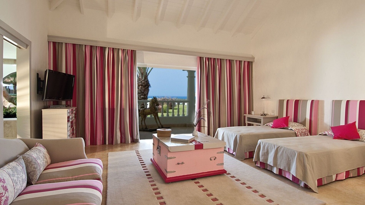 Photo of Bedroom in Plum Bay