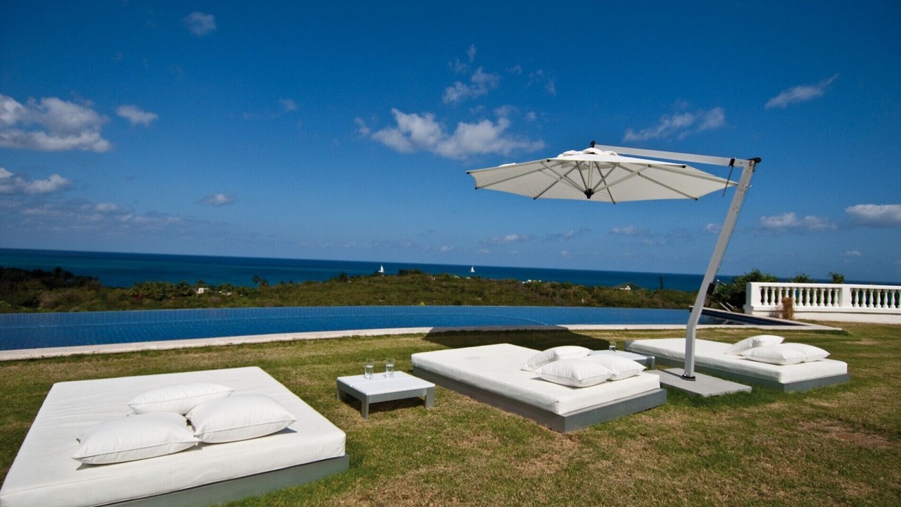 Photo of Outdoor in Plum Bay