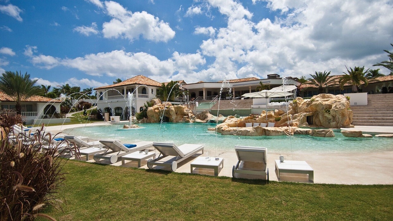 Photo of Outdoor in Plum Bay