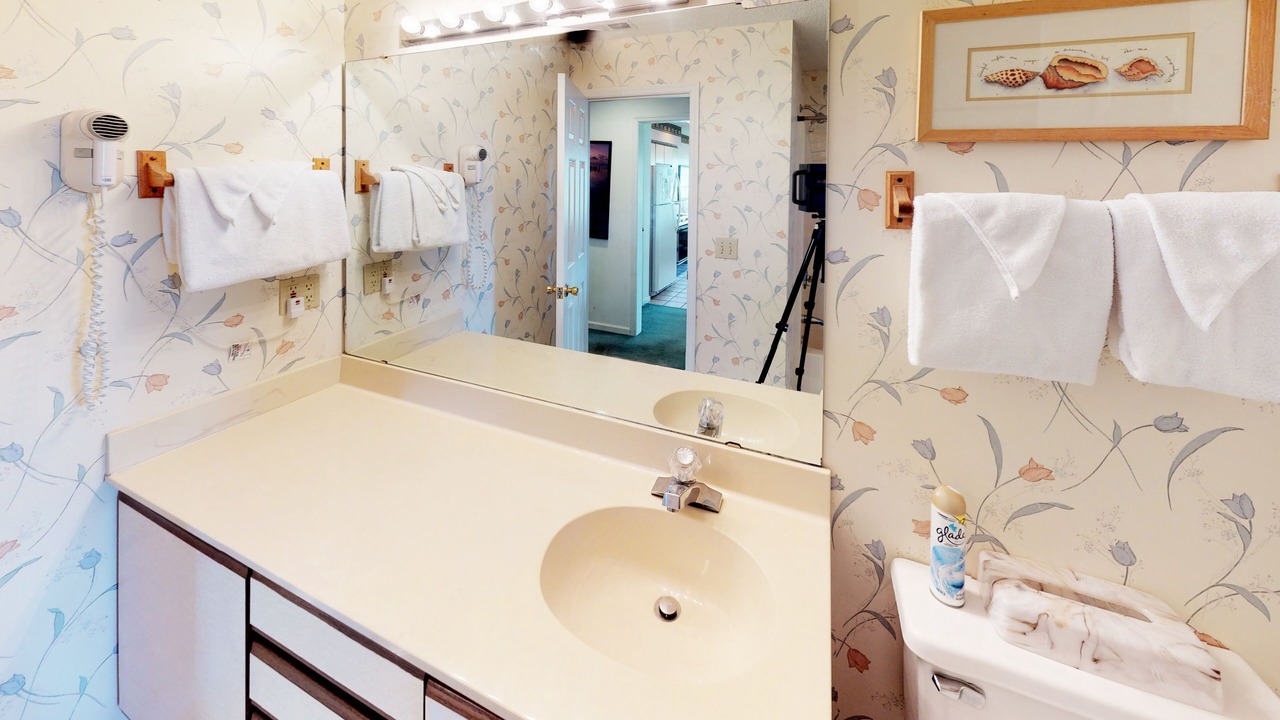 Photo of Bathroom in Sea Trail
