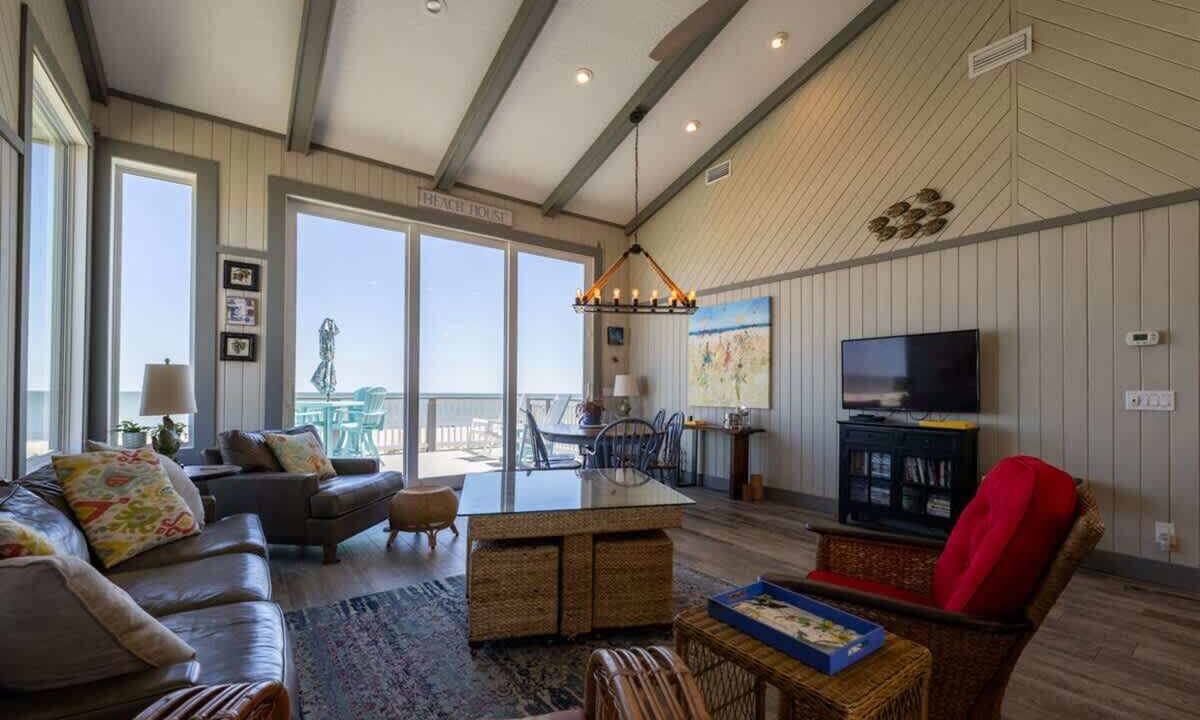 Photo of Livingroom in Fernandina Beach