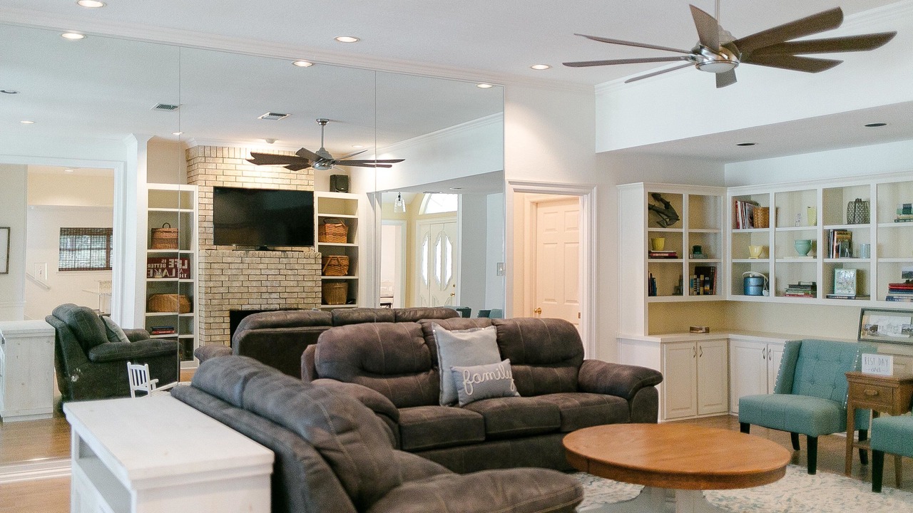 Photo of Livingroom in Granbury