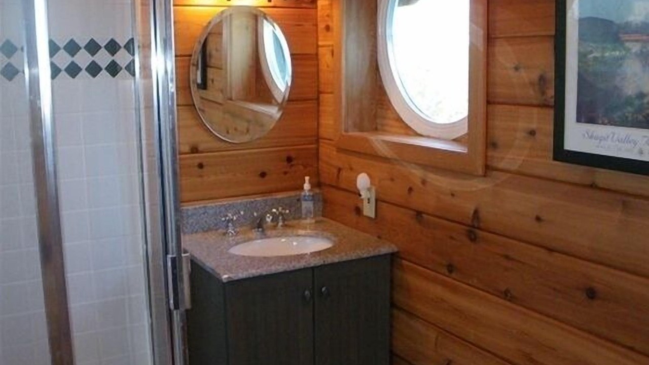 Photo of Bathroom in Lopez Island