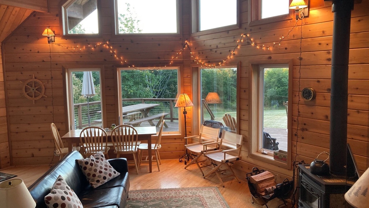 Photo of Livingroom in Lopez Island