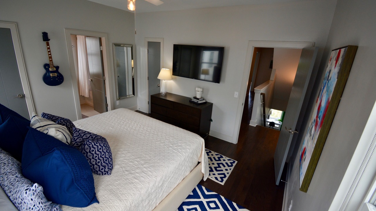 Photo of Others in Edgehill