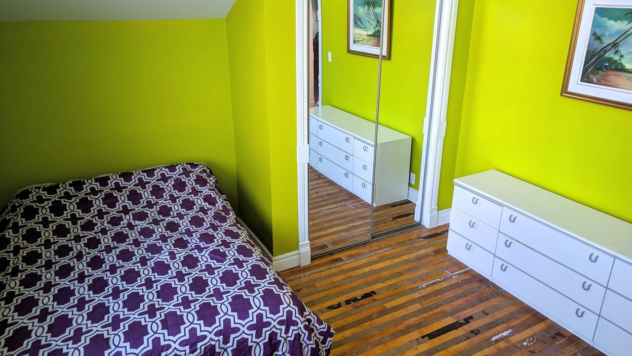 Photo of Bedroom in Mille-Isles