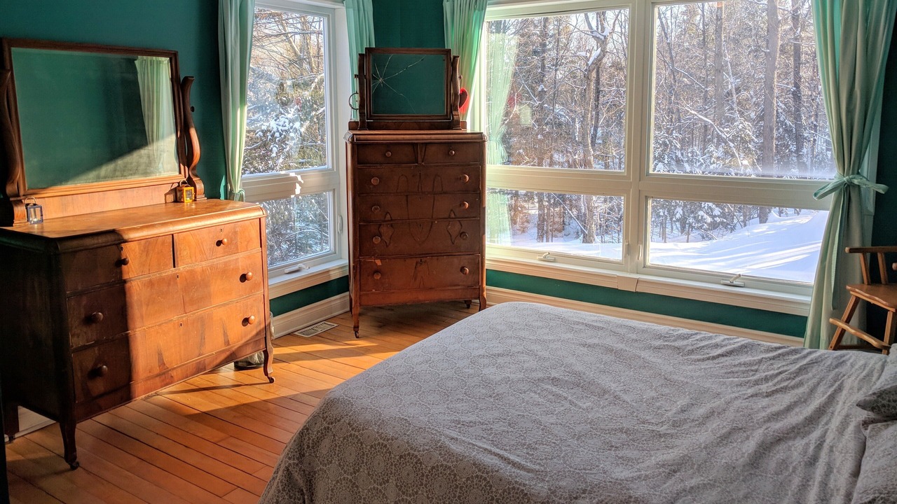 Photo of Bedroom in Mille-Isles