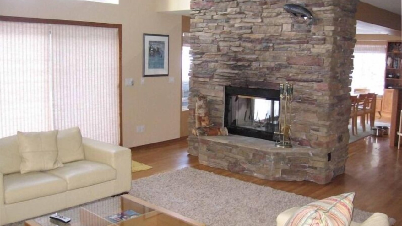 Photo of Livingroom in Rockford Bay