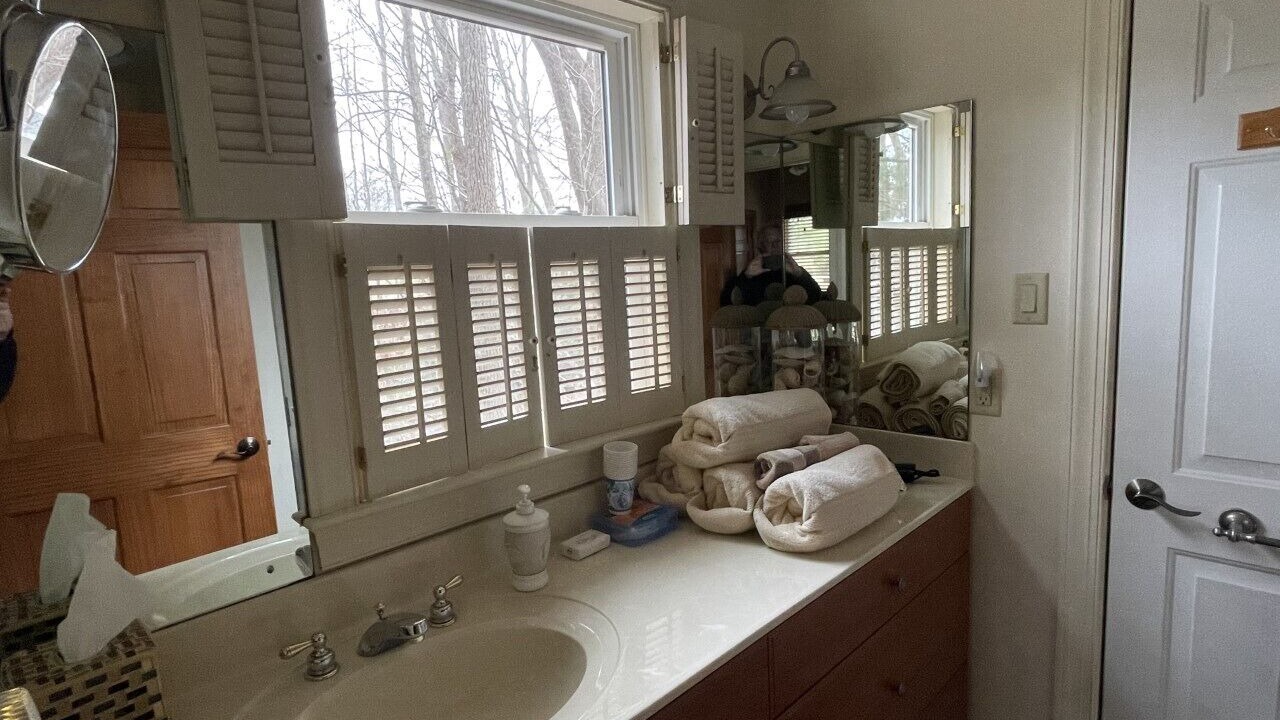 Photo of Bathroom in Deltaville