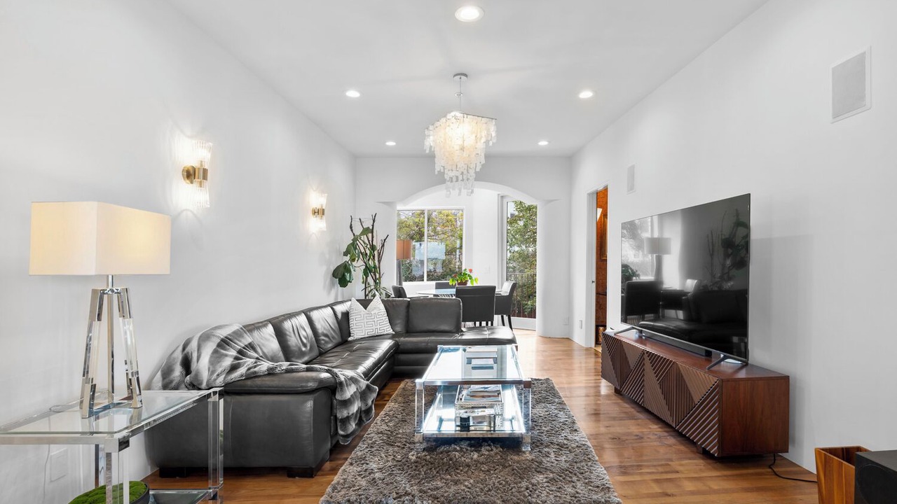 Photo of Livingroom in Marina District
