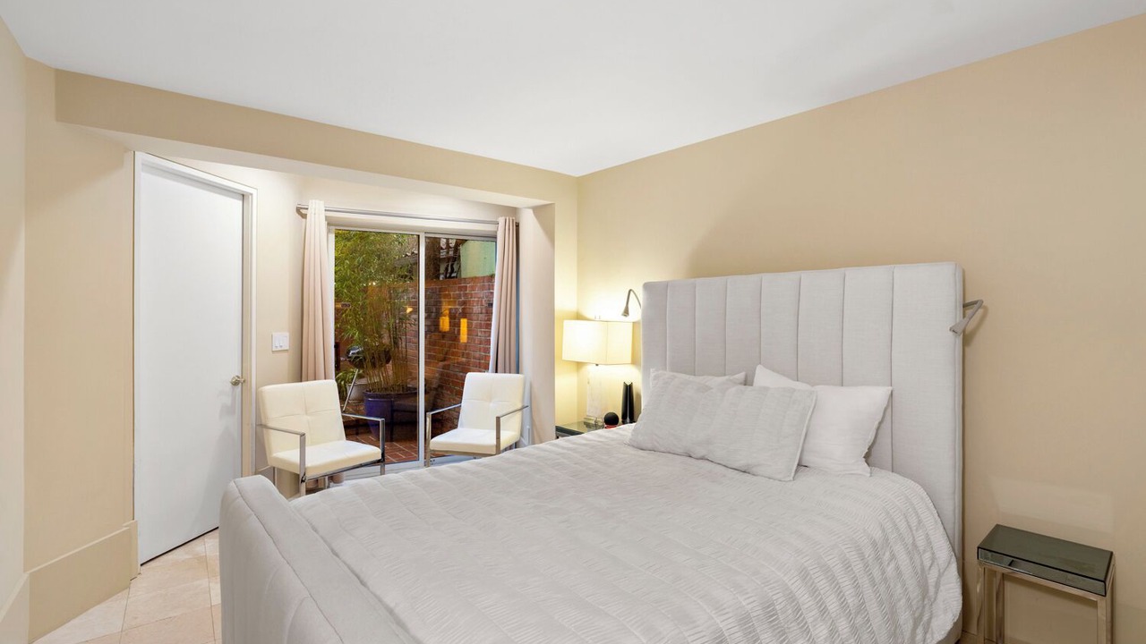 Photo of Bedroom in Marina District