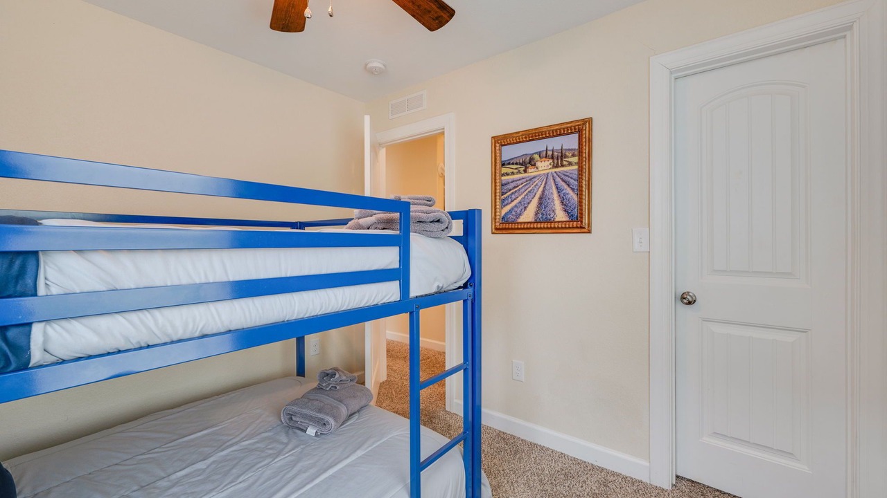 Photo of Bedroom in Buckroe Beach