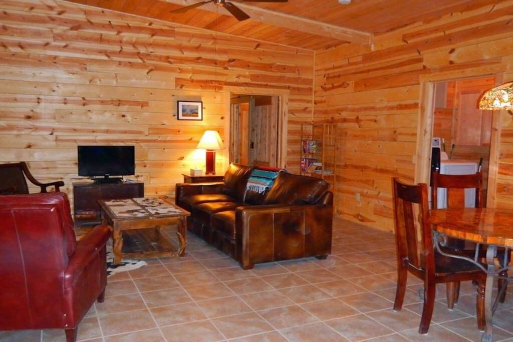 Photo of Livingroom in Terlingua