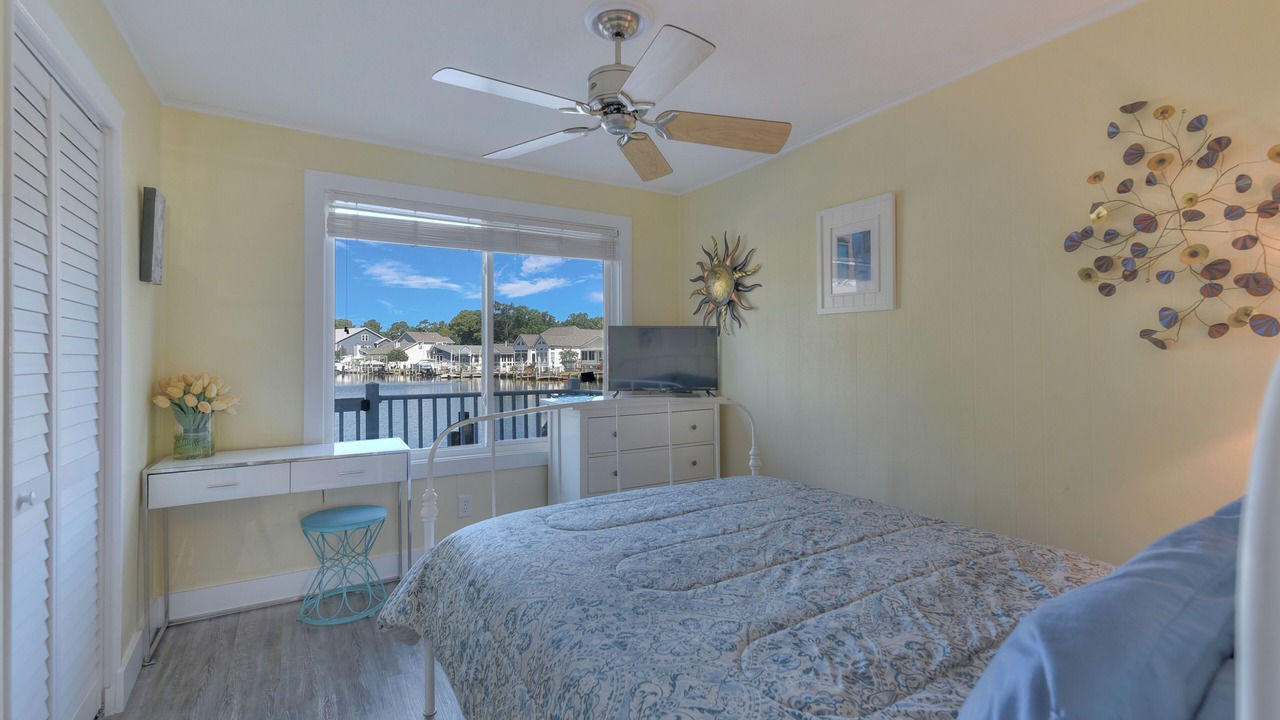 Photo of Bedroom in Ocean Pines