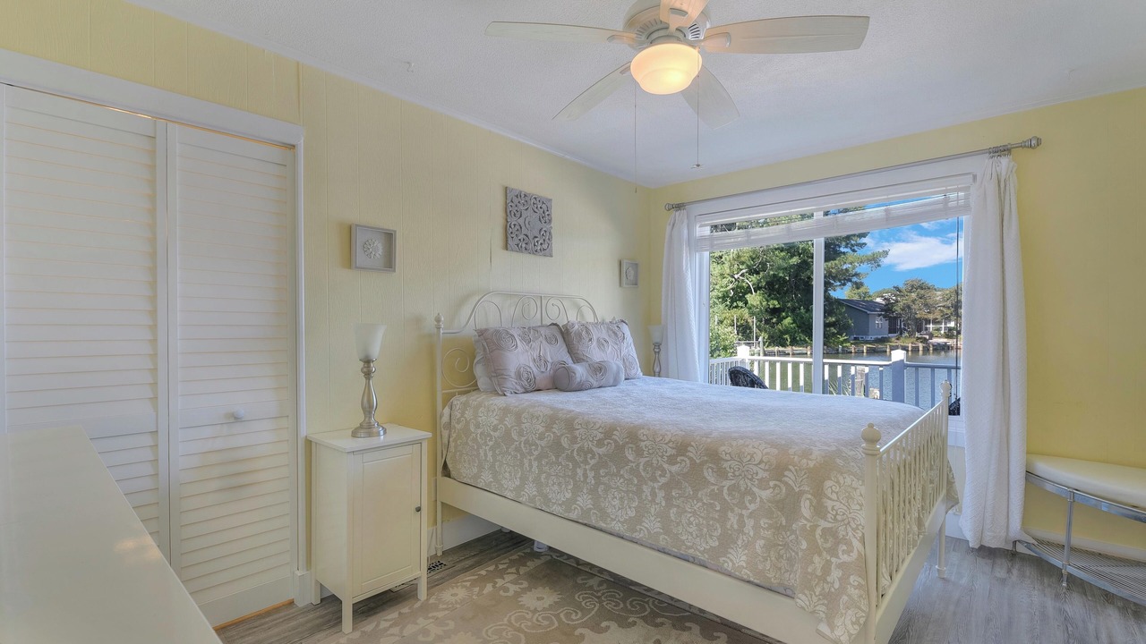 Photo of Bedroom in Ocean Pines