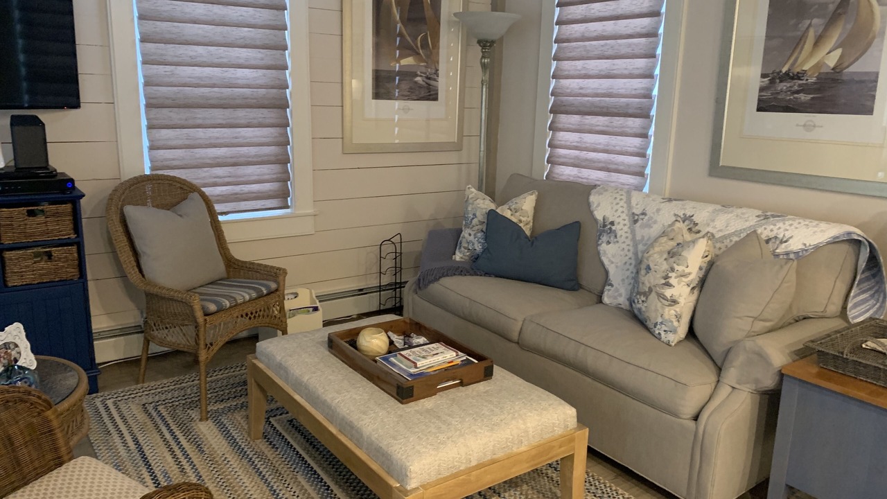 Photo of Livingroom in Mashpee