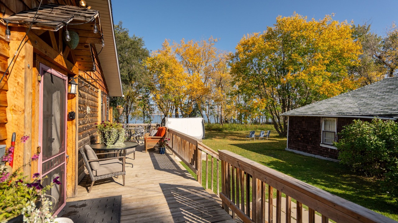 Photo of Patio Balcony in Victoria Beach