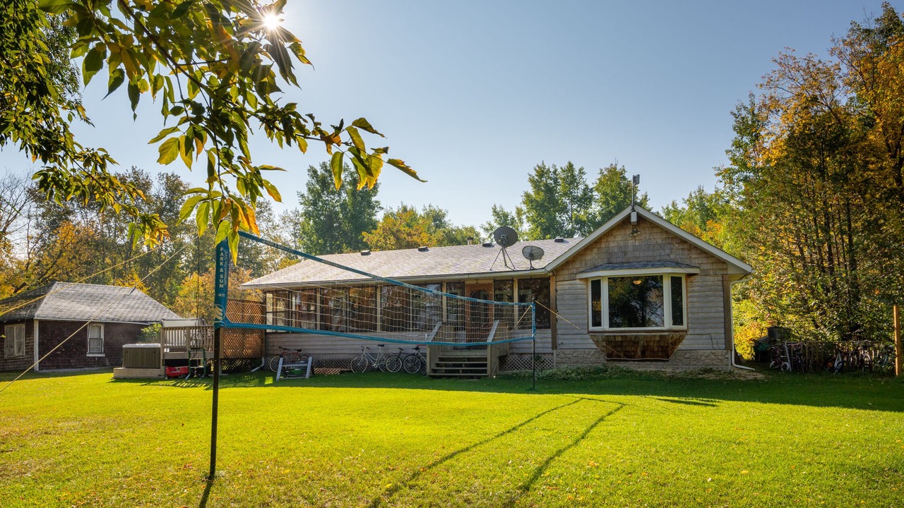 Photo of Outdoor in Victoria Beach