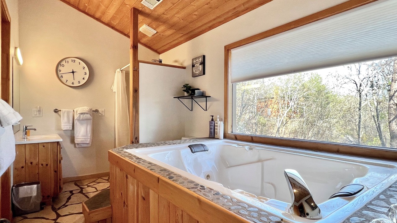 Photo of Bathroom in Pigeon Forge