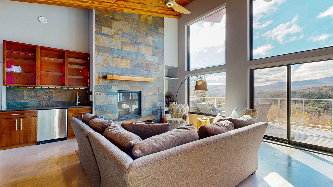 Photo of Livingroom in Waitsfield
