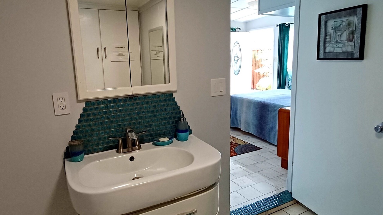 Photo of Bathroom in Waialua