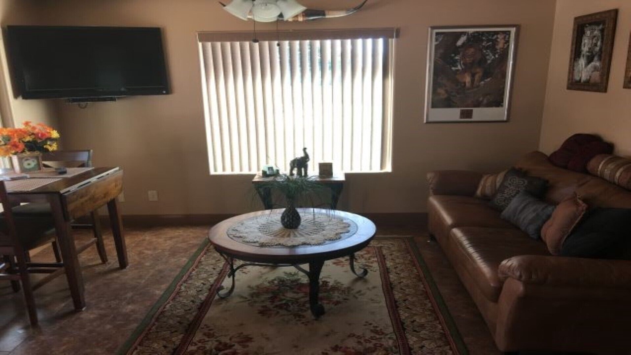 Photo of Livingroom in Ivins