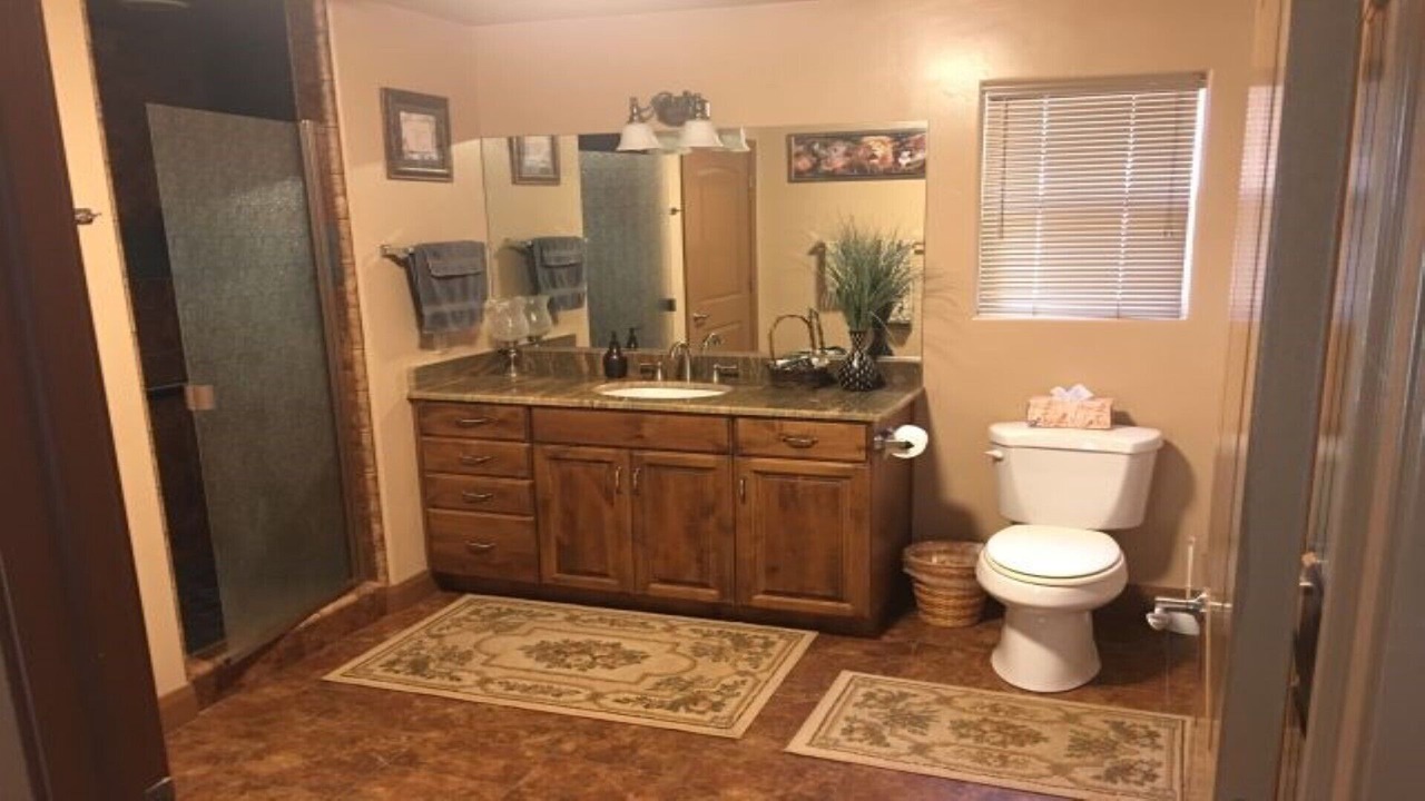 Photo of Bathroom in Ivins