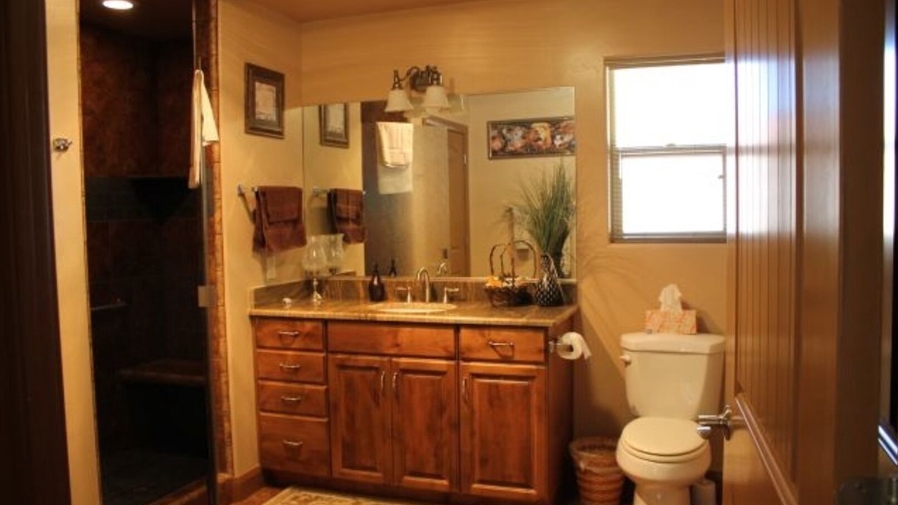 Photo of Bathroom in Ivins