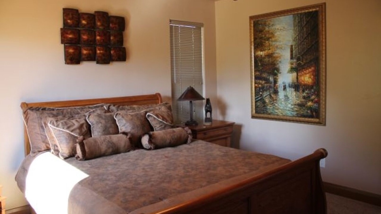 Photo of Bedroom in Ivins