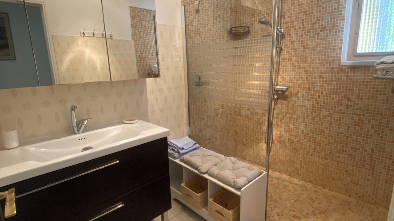 Photo of Bathroom in Roussillon