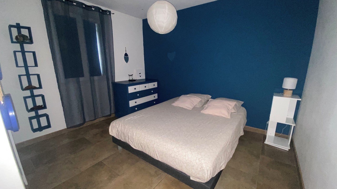 Photo of Bedroom in Ongles