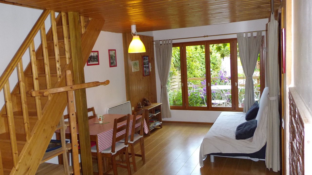 Photo of Others in Seix