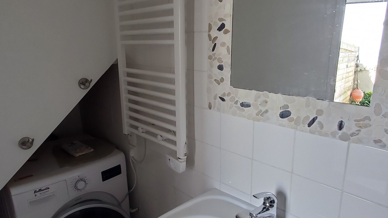 Photo of Bathroom in Lion-sur-Mer