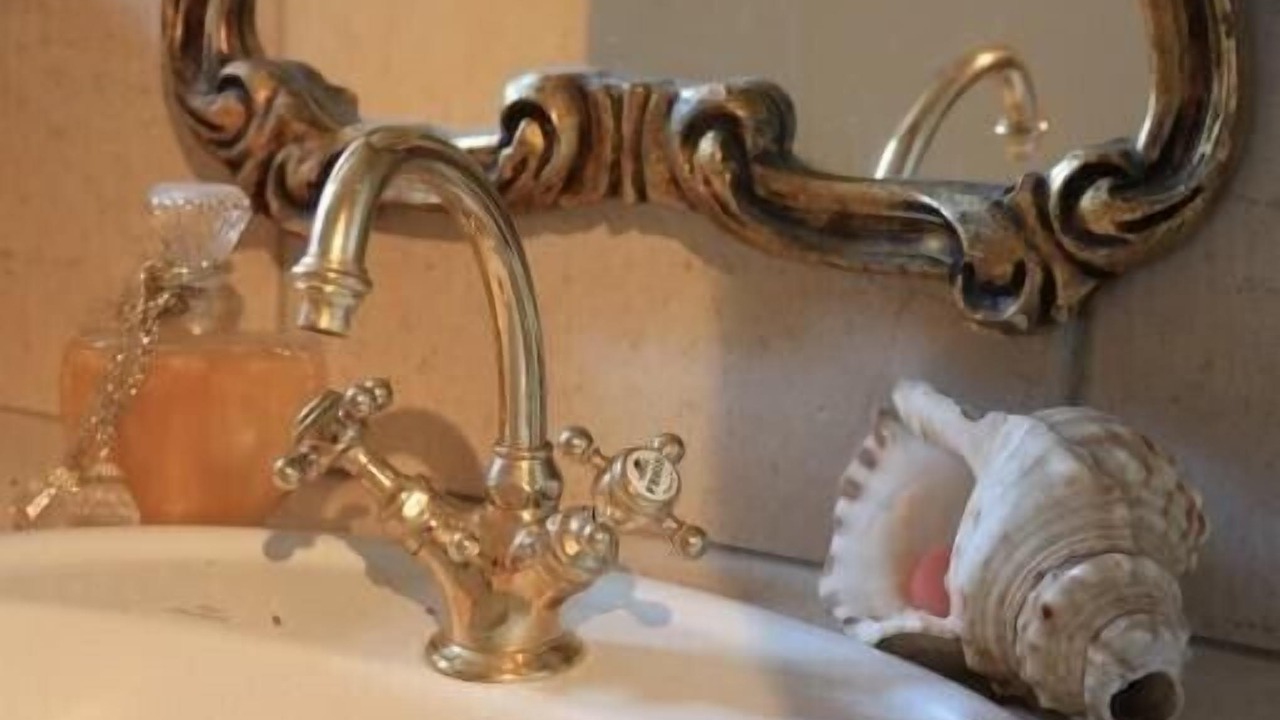 Photo of Bathroom in Ceret