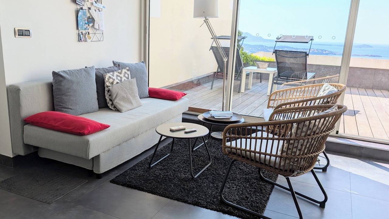 Photo of Livingroom in Bandol