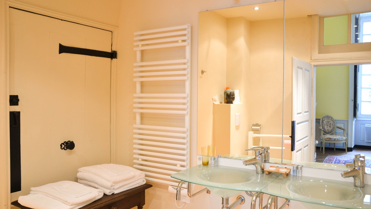 Photo of Bathroom in Gizeux