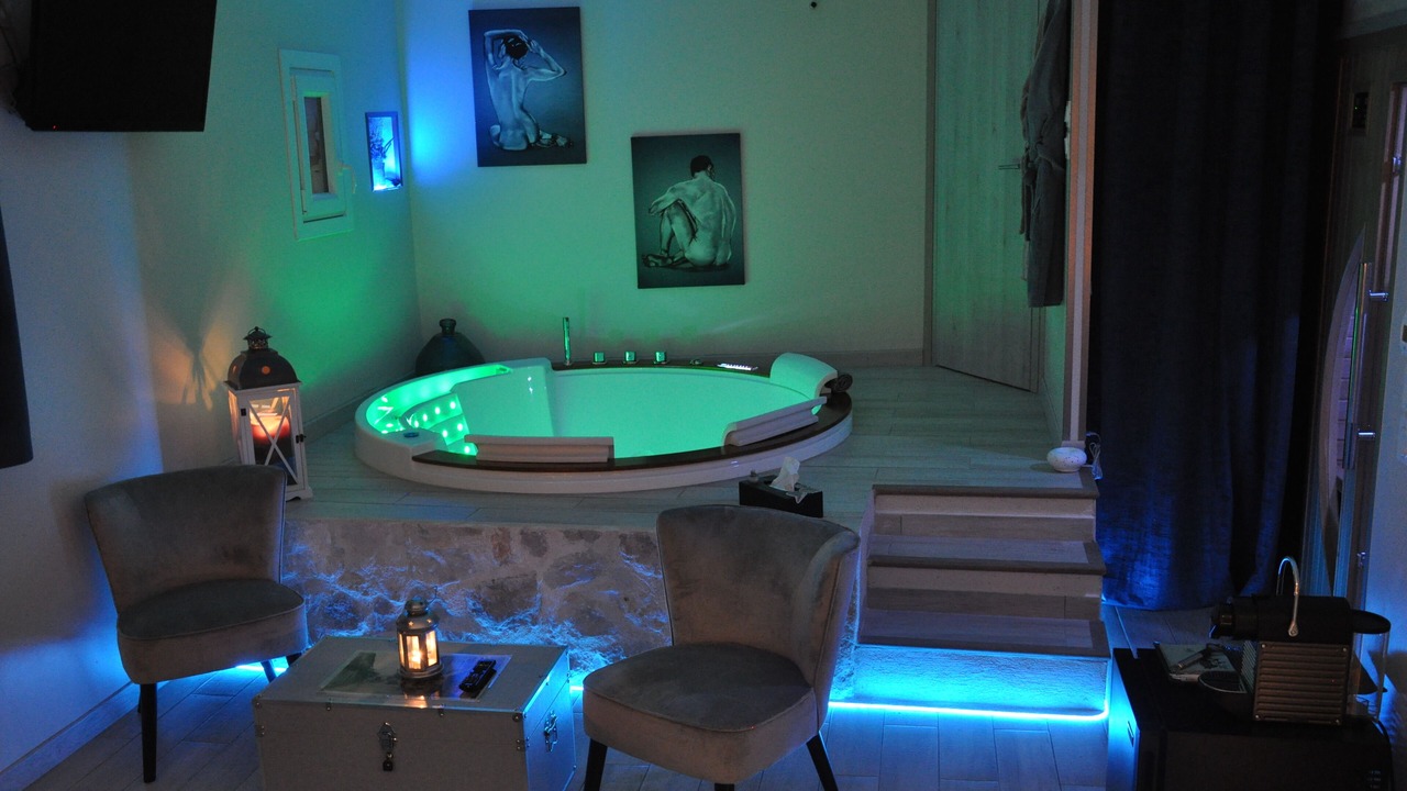 Photo of Others in Bouyon